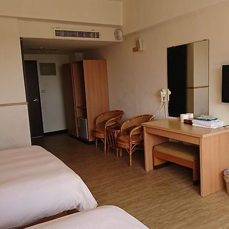 Angela Hotel Taitung Exterior photo